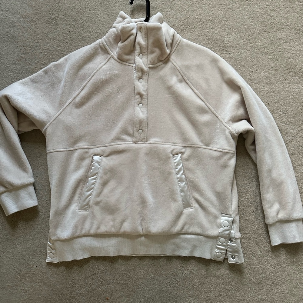 Athleta Women’s Cozy fleece pullover M
